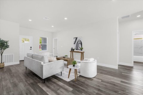 Casa en alquiler en Ocala, Florida, 4 dormitorios, 173.26 m2 № 2108515 - foto 5