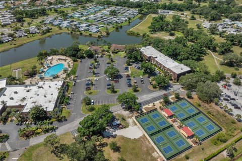 Condo in Sun City Center, Florida, 1 bedroom  № 2212942 - photo 20