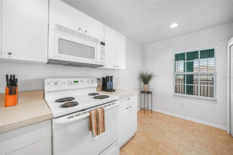 Copropriété à vendre à North Port, Floride: 2 chambres, 108.51 m2 № 1773046 - photo 7