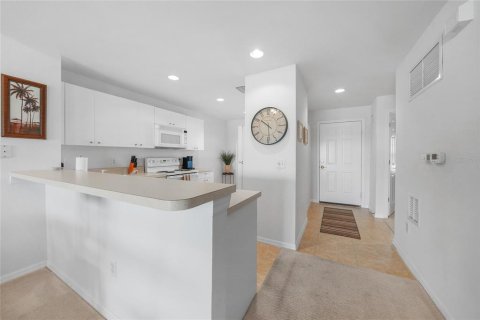 Copropriété à vendre à North Port, Floride: 2 chambres, 108.51 m2 № 1773046 - photo 5