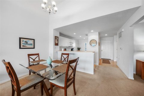 Copropriété à vendre à North Port, Floride: 2 chambres, 108.51 m2 № 1773046 - photo 9