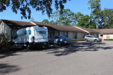 Commercial property in Pinellas Park, Florida № 1827269 - photo 2
