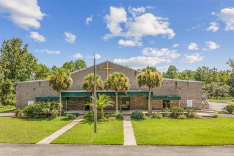 Commercial property in Bunnell, Florida 2751.77 sq.m. № 692083 - photo 3
