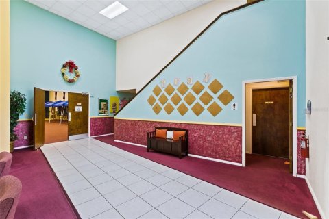 Commercial property in Bunnell, Florida 2751.77 sq.m. № 692083 - photo 11