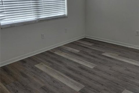 Condominio en alquiler en Tampa, Florida, 2 dormitorios, 88.26 m2 № 2199418 - foto 4