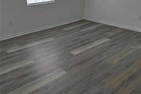 Condominio en alquiler en Tampa, Florida, 2 dormitorios, 88.26 m2 № 2199418 - foto 3