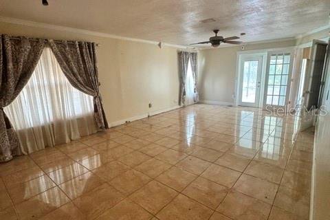 House in Kissimmee, Florida 4 bedrooms, 170.2 sq.m. № 2424189 - photo 28