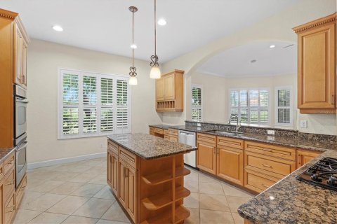 Casa en venta en Bradenton, Florida, 5 dormitorios, 376.16 m2 № 2217121 - foto 15
