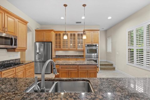 Casa en venta en Bradenton, Florida, 5 dormitorios, 376.16 m2 № 2217121 - foto 13