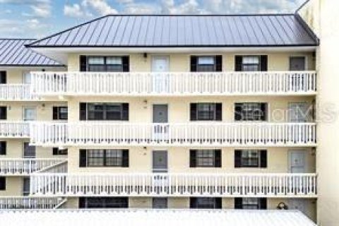Condominio en alquiler en Mount Dora, Florida, 2 dormitorios, 108.05 m2 № 2103020 - foto 2