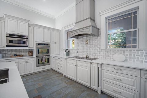 Купить виллу или дом в Фиш-Хок, Флорида 12 комнат, 537.53м2, № 1740939 - фото 25
