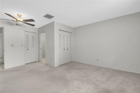 House in Clearwater, Florida 3 bedrooms, 172.71 sq.m. № 1846867 - photo 20