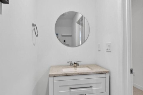 Купить таунхаус в Лейк-Уорт, Флорида 4 комнаты, 171.96м2, № 2083363 - фото 9