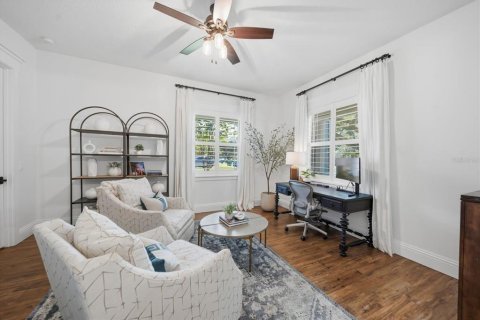 Villa ou maison à vendre à Tampa, Floride: 5 chambres, 295.15 m2 № 2429267 - photo 12