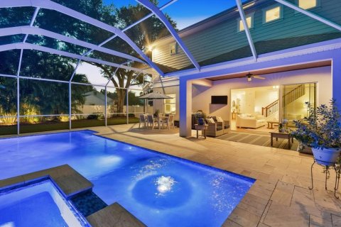 Villa ou maison à vendre à Tampa, Floride: 5 chambres, 295.15 m2 № 2429267 - photo 3