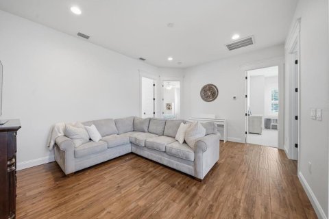 Villa ou maison à vendre à Tampa, Floride: 5 chambres, 295.15 m2 № 2429267 - photo 21