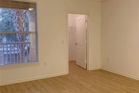Condominio en alquiler en Orlando, Florida, 1 dormitorio, 71.07 m2 № 2204371 - foto 12