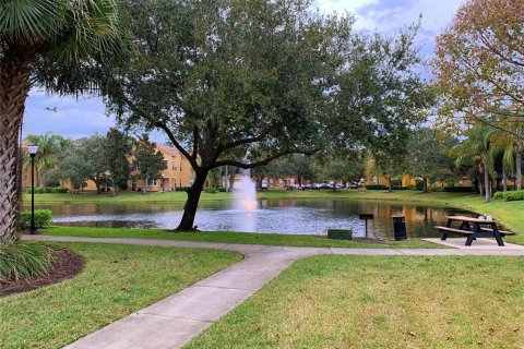 Condominio en alquiler en Orlando, Florida, 1 dormitorio, 71.07 m2 № 2204371 - foto 17