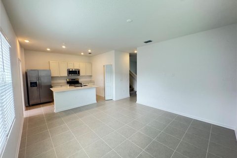 Adosado en alquiler en Apopka, Florida, 3 dormitorios, 141.03 m2 № 1900822 - foto 10