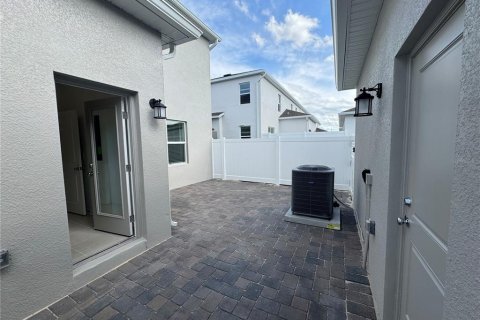 Adosado en alquiler en Apopka, Florida, 3 dormitorios, 141.03 m2 № 1900822 - foto 14