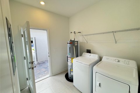 Adosado en alquiler en Apopka, Florida, 3 dormitorios, 141.03 m2 № 1900822 - foto 13