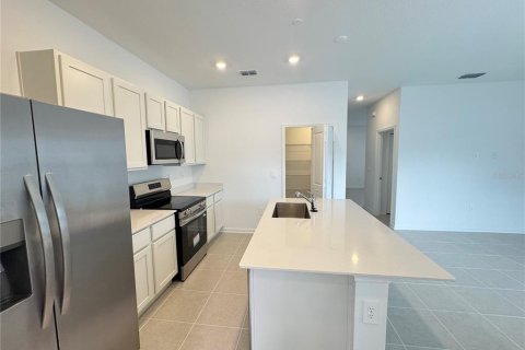 Adosado en alquiler en Apopka, Florida, 3 dormitorios, 141.03 m2 № 1900822 - foto 11