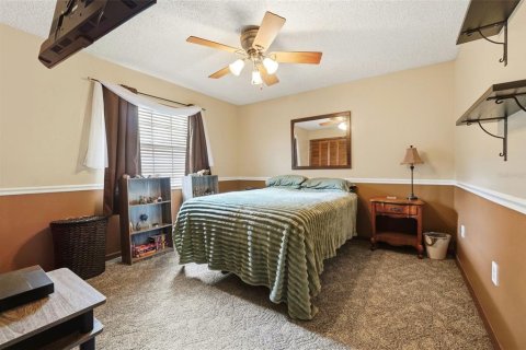 Villa ou maison à vendre à Kissimmee, Floride: 3 chambres, 160.54 m2 № 2258268 - photo 22