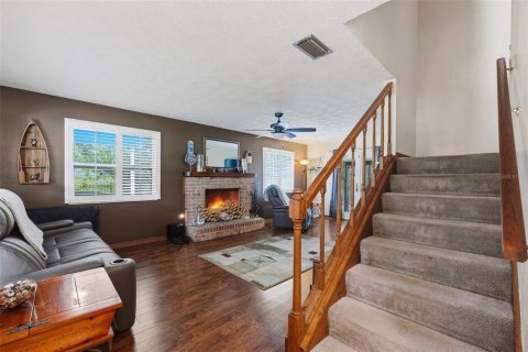 Villa ou maison à vendre à Kissimmee, Floride: 3 chambres, 160.54 m2 № 2258268 - photo 19