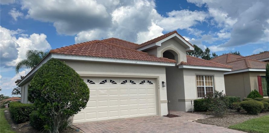 Casa en Lakeland, Florida 3 dormitorios, 193.42 m2 № 1906413