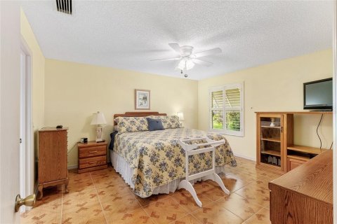 House in The Villages, Florida 3 bedrooms, 129.32 sq.m. № 1849850 - photo 17