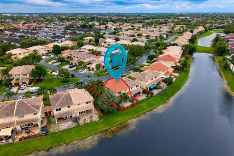 Купить таунхаус в Майами, Флорида 3 спальни, 154.87м2, № 1967093 - фото 6