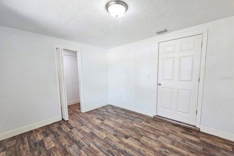 House in Saint Petersburg, Florida 4 bedrooms, 204.2 sq.m. № 1644646 - photo 10