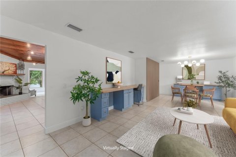 Casa en venta en Orlando, Florida, 4 dormitorios, 235.97 m2 № 1916165 - foto 7