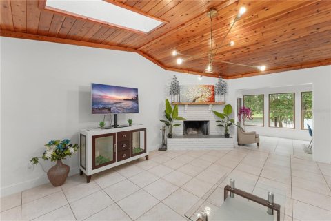 Casa en venta en Orlando, Florida, 4 dormitorios, 235.97 m2 № 1916165 - foto 20