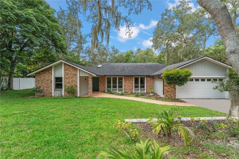 Casa en venta en Orlando, Florida, 4 dormitorios, 235.97 m2 № 1916165 - foto 1