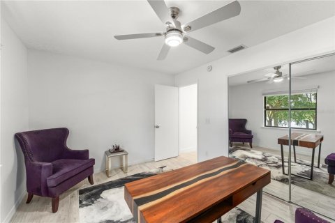 Casa en venta en Orlando, Florida, 4 dormitorios, 235.97 m2 № 1916165 - foto 22
