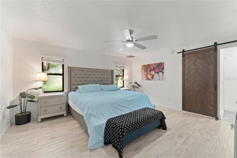 Casa en venta en Orlando, Florida, 4 dormitorios, 235.97 m2 № 1916165 - foto 13