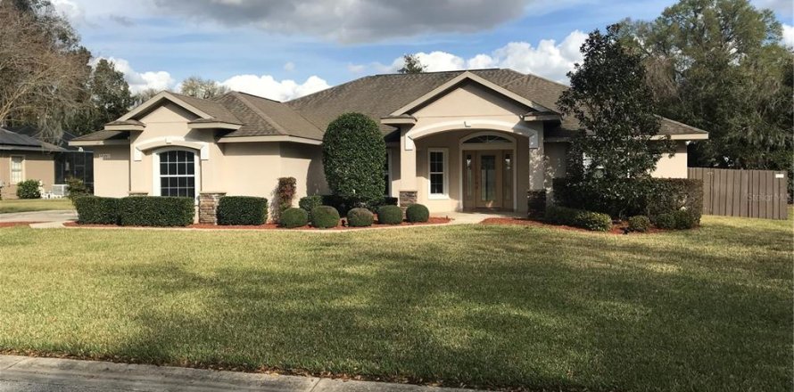 Casa en Belleview, Florida 4 dormitorios, 215.35 m2 № 1866301