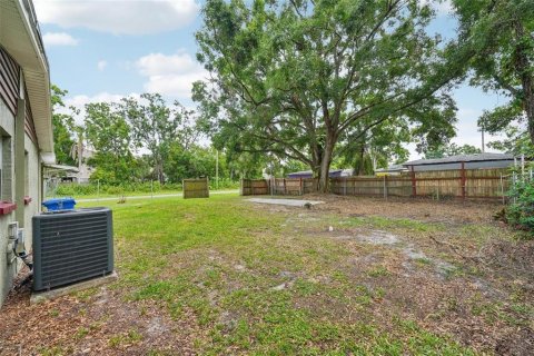 Casa en alquiler en Tampa, Florida, 3 dormitorios, 125.05 m2 № 1869618 - foto 19