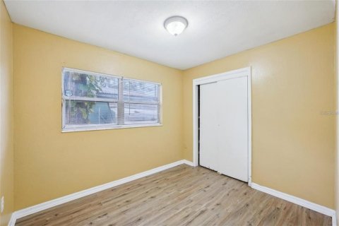 Casa en alquiler en Tampa, Florida, 3 dormitorios, 125.05 m2 № 1869618 - foto 14