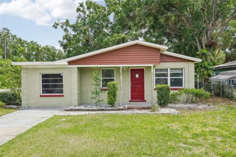 Casa en alquiler en Tampa, Florida, 3 dormitorios, 125.05 m2 № 1869618 - foto 1