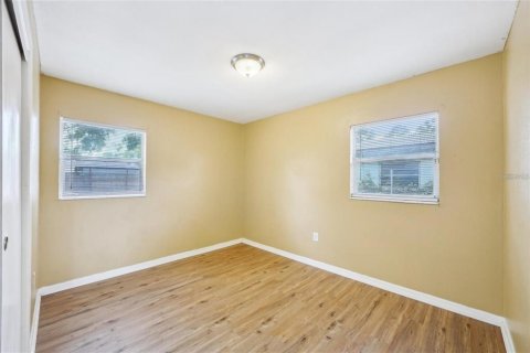 Casa en alquiler en Tampa, Florida, 3 dormitorios, 125.05 m2 № 1869618 - foto 16