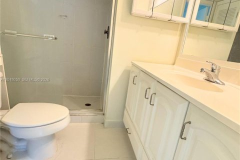 Купить кондоминиум в Санрайз, Флорида 2 спальни, 78.97м2, № 2247812 - фото 15