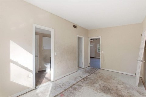 Villa ou maison à vendre à Orange City, Floride: 3 chambres, 110 m2 № 2157228 - photo 8