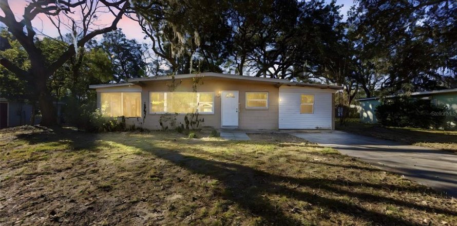 Villa ou maison à Orange City, Floride 3 chambres, 110 m2 № 2157228