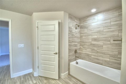 Villa ou maison à vendre à Auburndale, Floride: 4 chambres, 204.38 m2 № 2215223 - photo 28