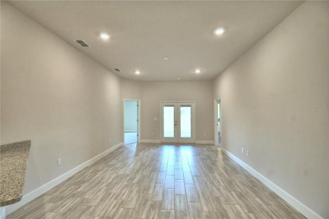 Villa ou maison à vendre à Auburndale, Floride: 4 chambres, 204.38 m2 № 2215223 - photo 21