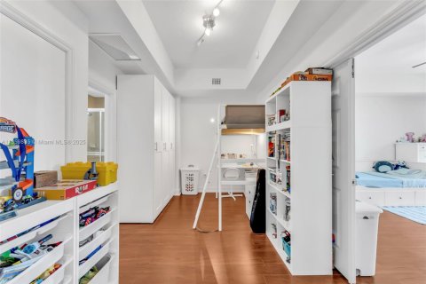 Купить кондоминиум в Авентура, Флорида 2 спальни, 158.68м2, № 1963378 - фото 9
