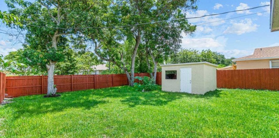 Casa en Delray Beach, Florida 3 dormitorios, 97.55 m2 № 1207999