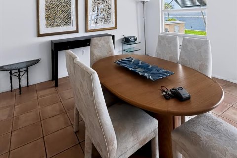 Condominio en venta en Sarasota, Florida, 3 dormitorios, 152.82 m2 № 2418522 - foto 21